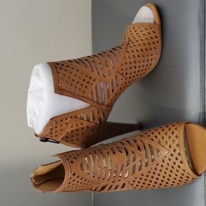 Vince Camuto Brand Heels